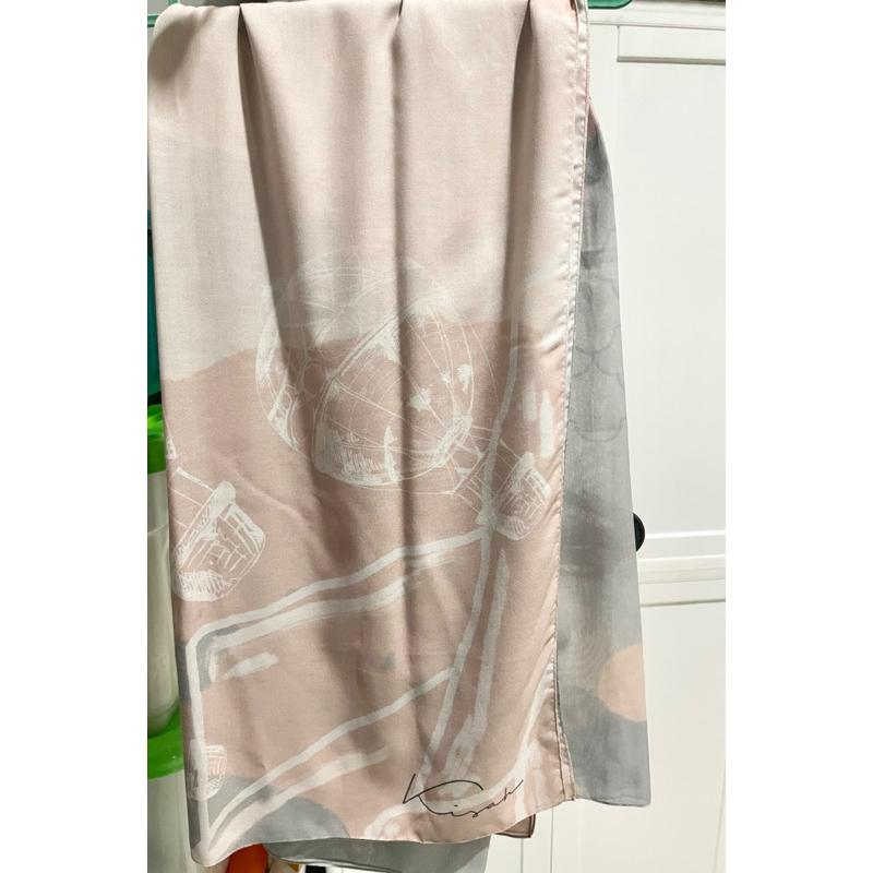 PRELOVED VOAL SCARF SYARI 145x145 MERAJUT KISAH by Oki Setiana Dewi