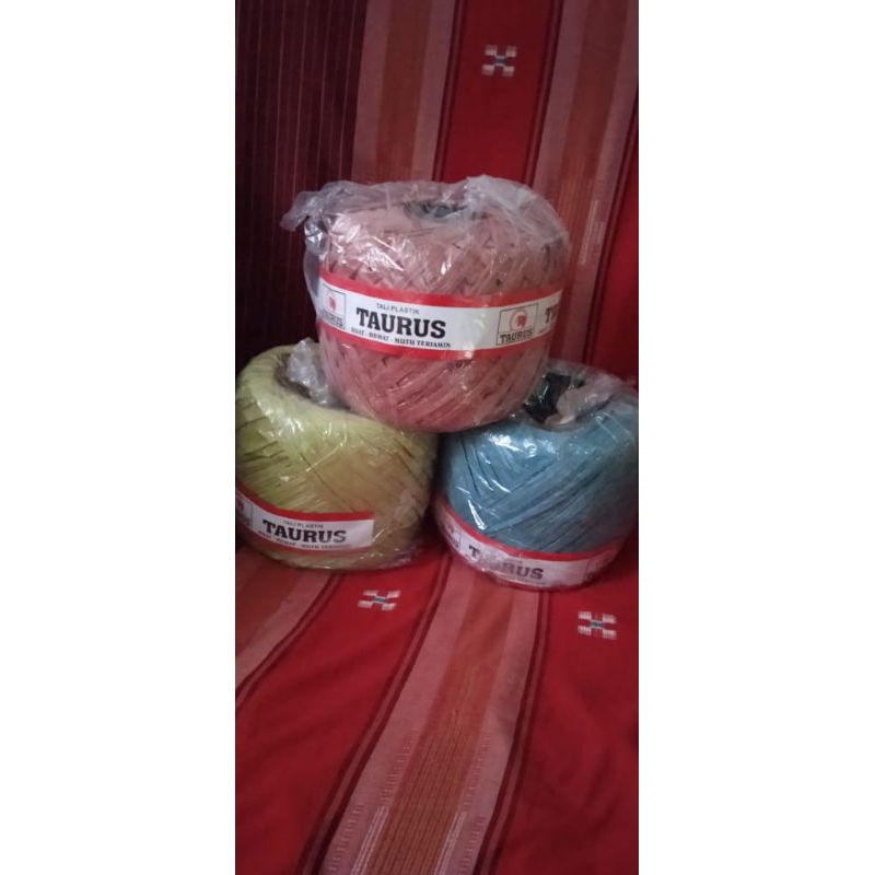 

Tali rafia roll 800g merk "Taurus