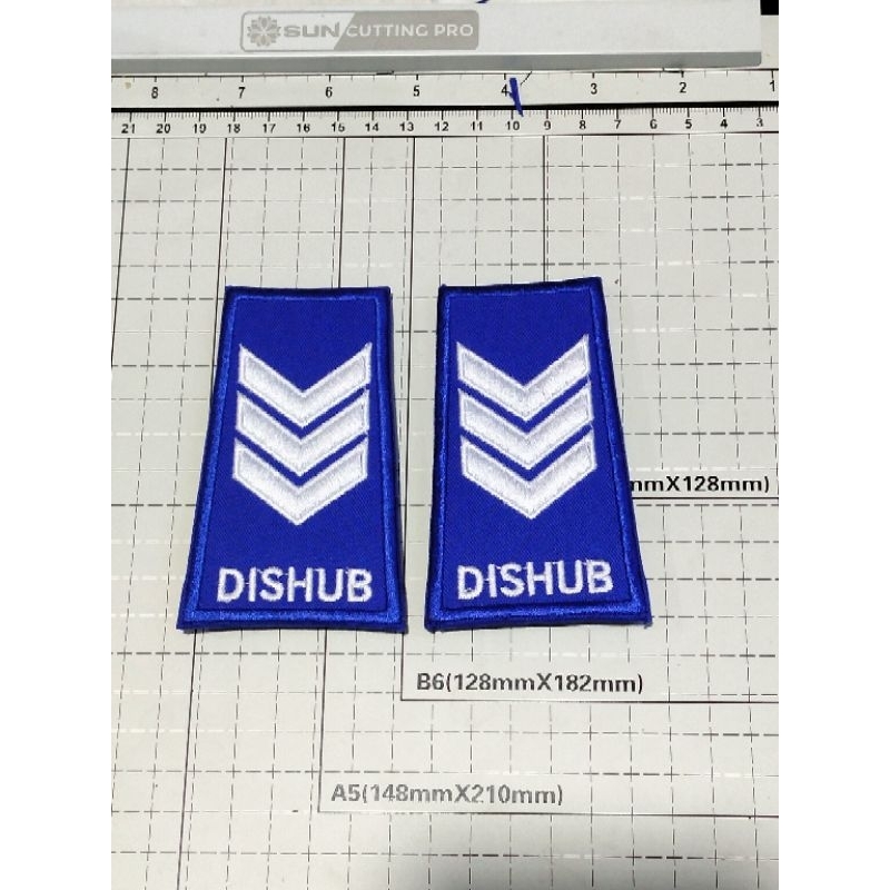 pangkat dishub putih