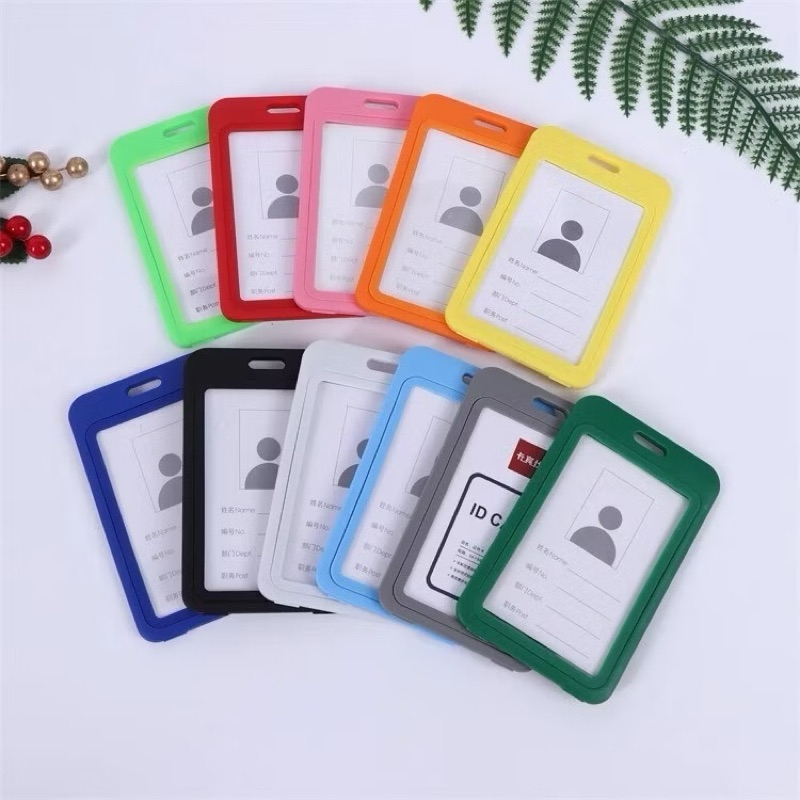 Tempat ID Card Plastik Warna / Gantungan Kartu Nama Plastik / Nametag Colour