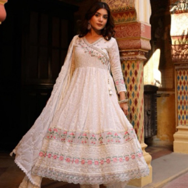 Gamis india Putih Motif Bunga