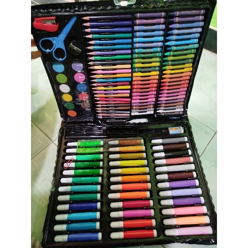 

crayon set lengkap pensil warna pensil warna