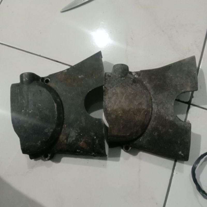 tutup gir depan supra