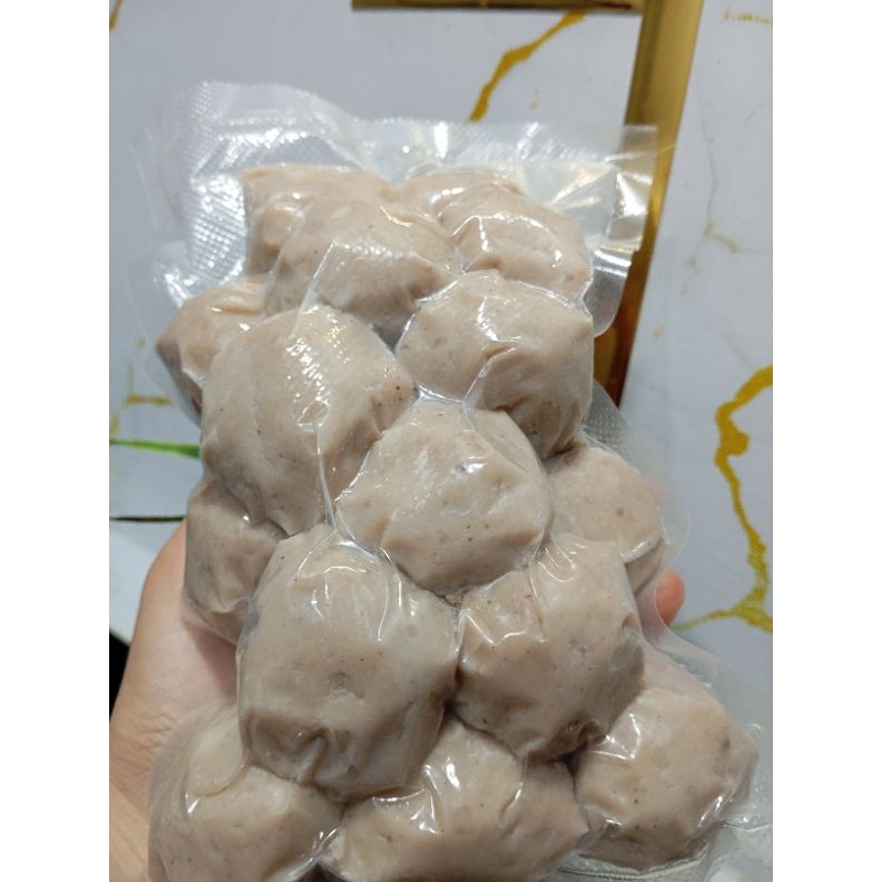 

BAKSO TUSUK LEGENDARIS 1000'an tanpa isian daging