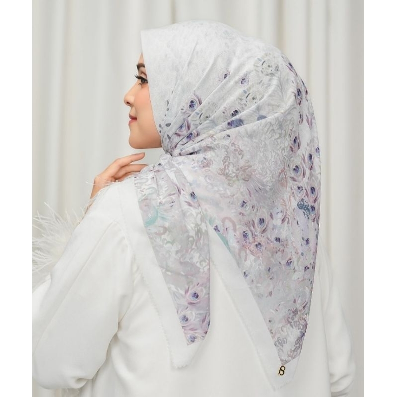 Edera white Buttonscarves