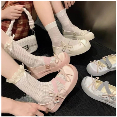 Sepatu Mary Janes Sepatu platform Korea Musim semi baru Wanita bergaya Vogue