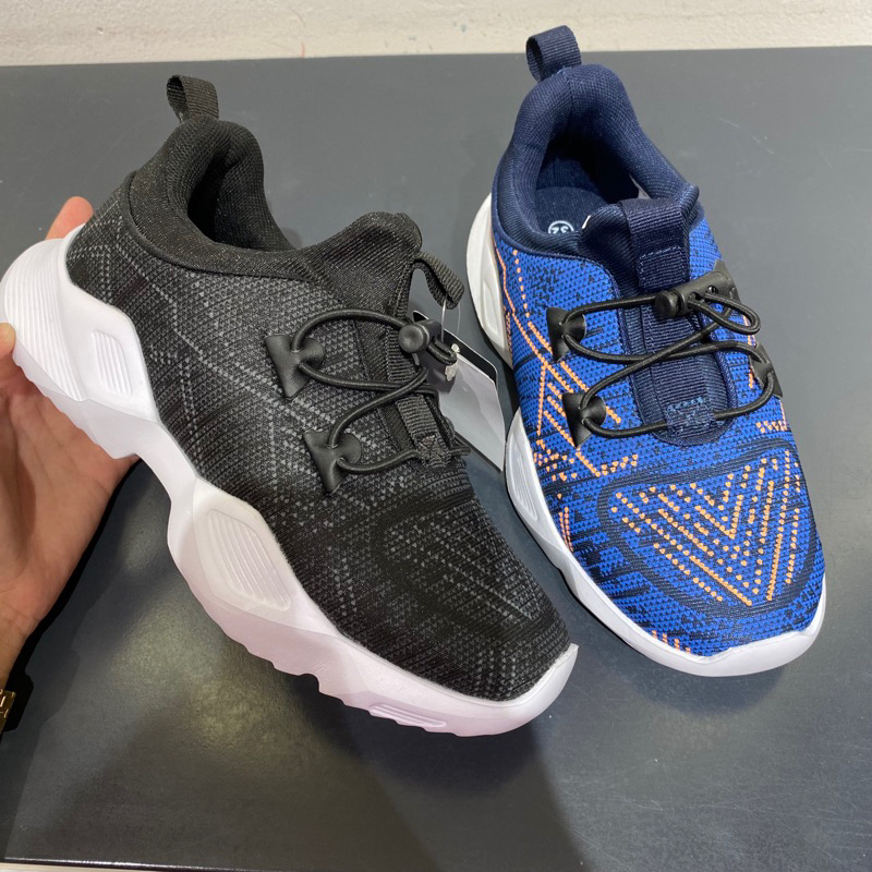 Nevada original Tommy slip on