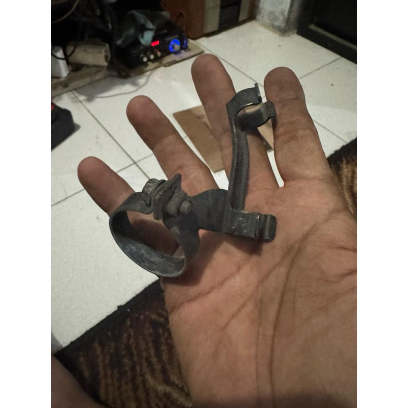 Murah Breket selang rem depan di as shock ninja rr new old original copotan