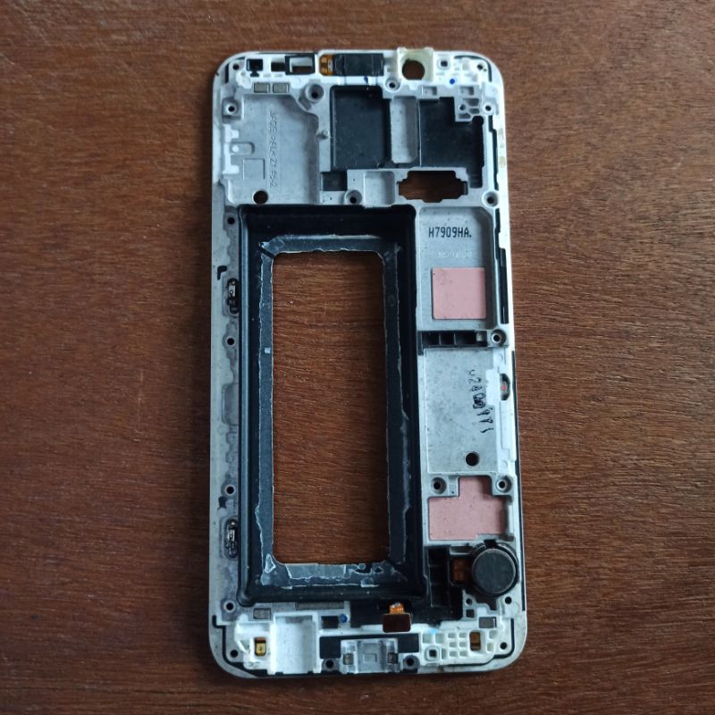 Frame dudukan lcd tulang tengah tombol home sidik jari Samsung J7 Plus C710 original copotan