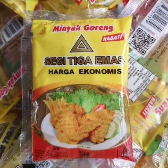 

Minyak goreng segitiga emas 10pcs x 29ml
