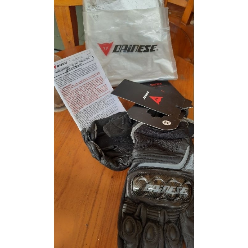 glove dainese