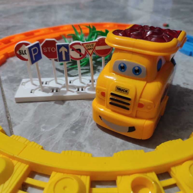 Mainan Kereta Rail Train Funny Mainan Kereta Anak2