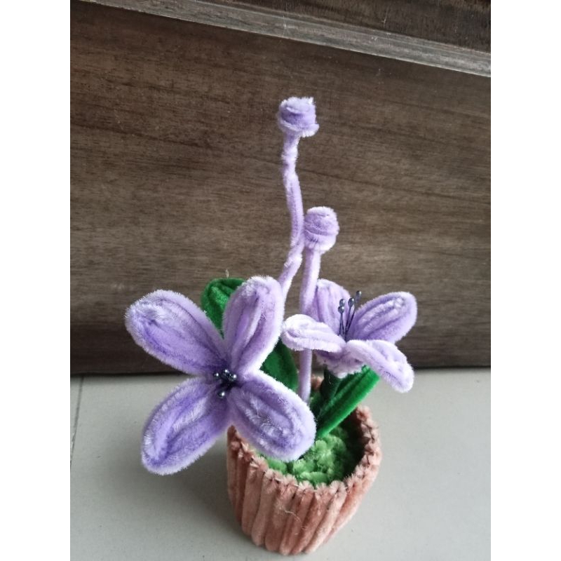 bunga hias kawat bulu/ bunga dari kawat bulu / bunga dari kawat mercy / bunga hias viral / bunga hia