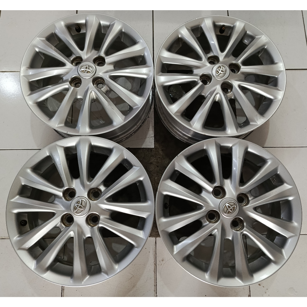 VELG MOBIL SECOND ETIOS RING 15 PCD 4X100 ORIGINAL TOYOTA