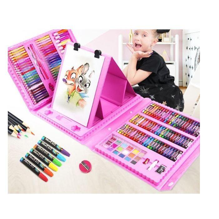 

Crayon Super Mega Art Set 208pcs -Alat Gambar Crayon Super Mega