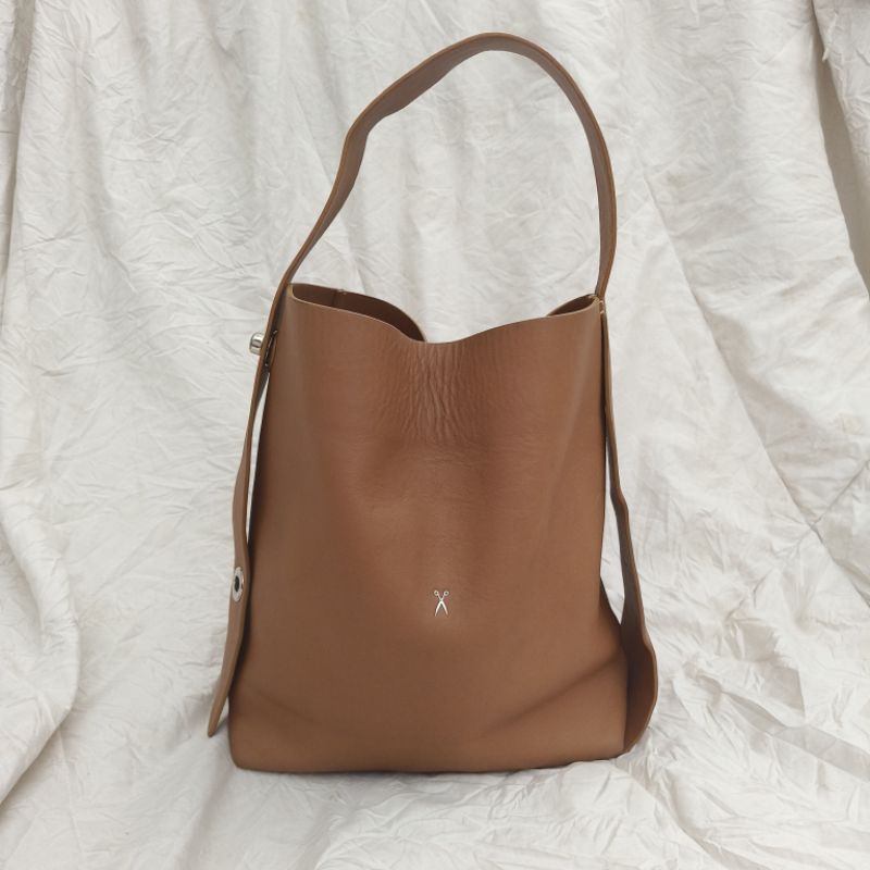 Preloved Tote Bag Kulit Asli Joseph & Stacey's shopper