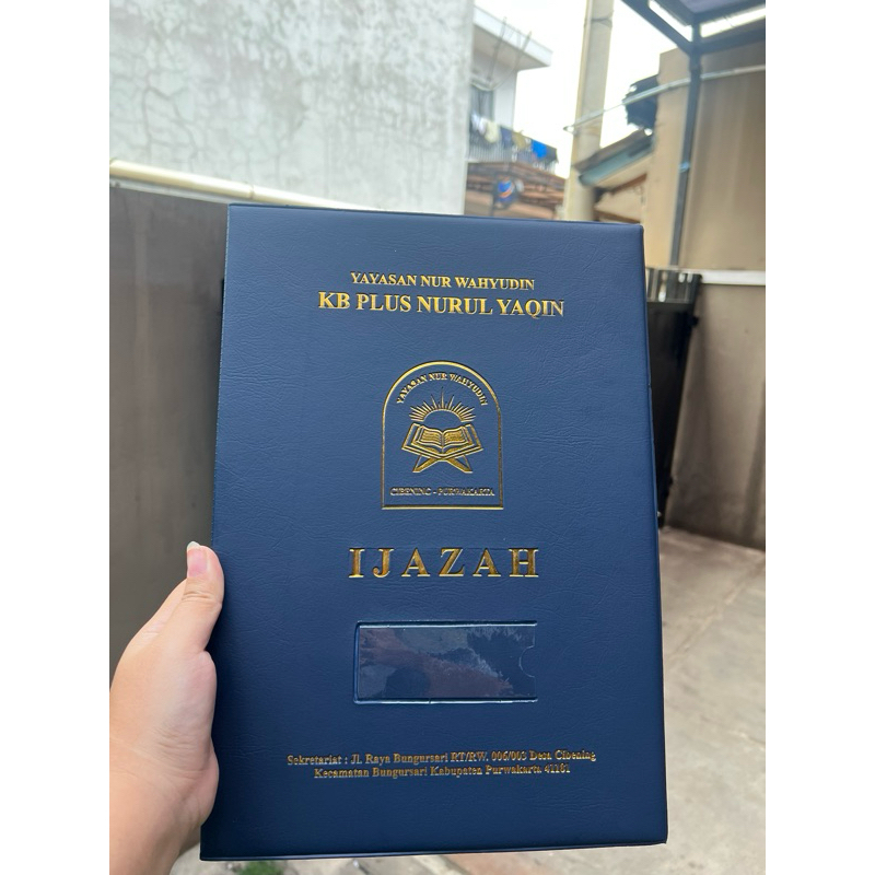 

Map Sampul ijazah,Map raport , Map K13 Foil Embosh Sd/Smp/SMA