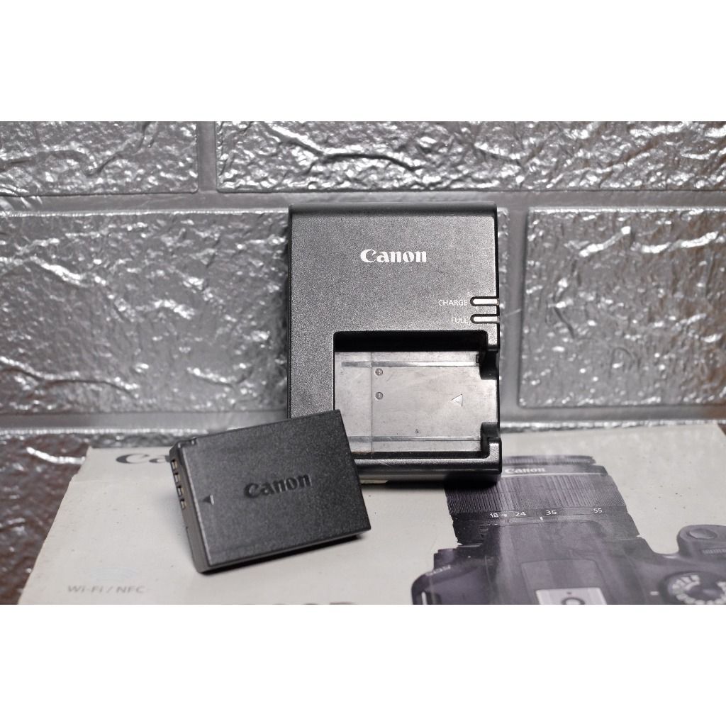 BATERAI ORI + CHARGER  LPE-10 FOR CANON 1100D 1200D 1300D 1500D DLL