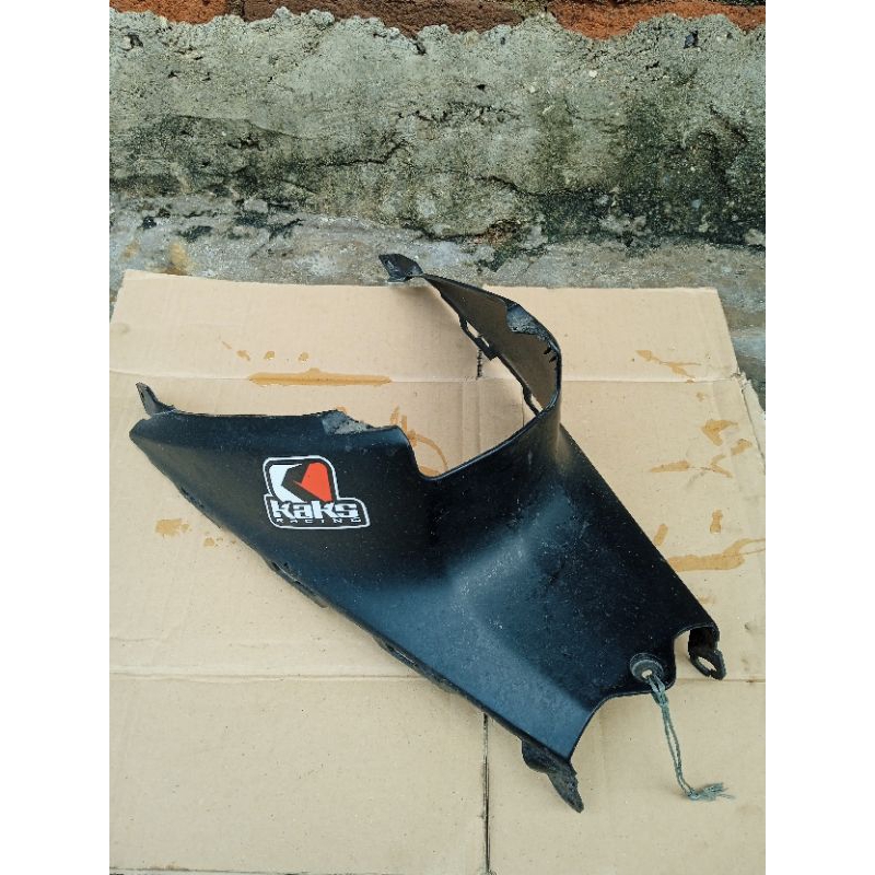 Cover Tutup Bawah Jok Motor Vega Zr Original Seken