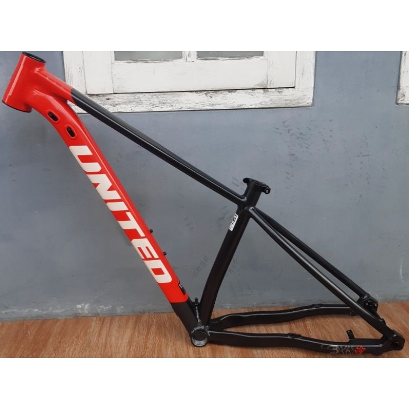 Frame United Clovis 3.1 Size S 29er TA Boost New