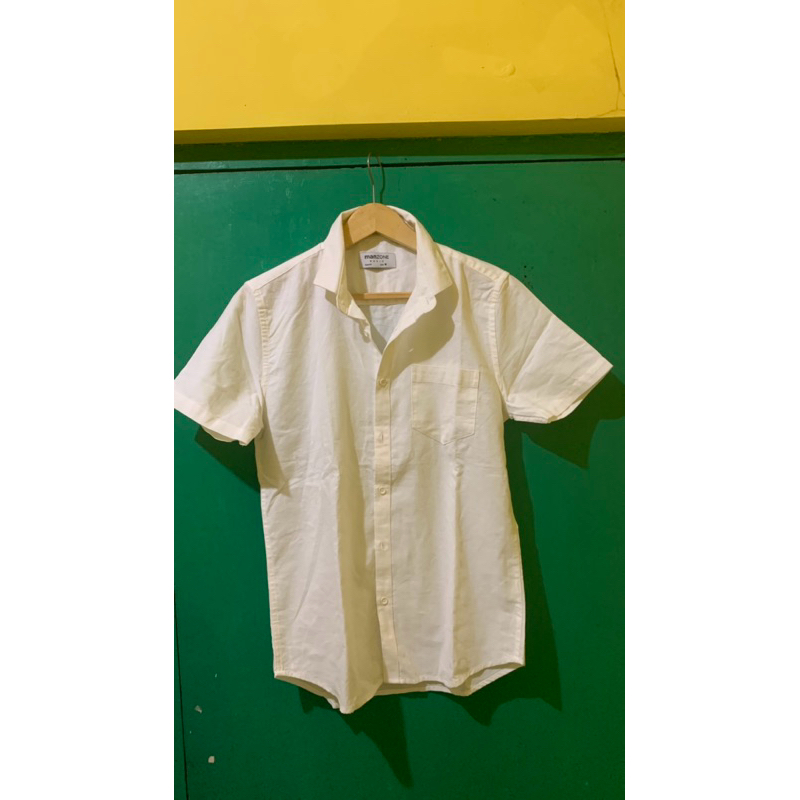 KEMEJA PUTIH MANZONE