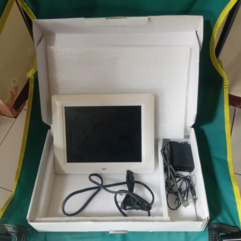 DIGITAL PHOTO FRAME OK GAS