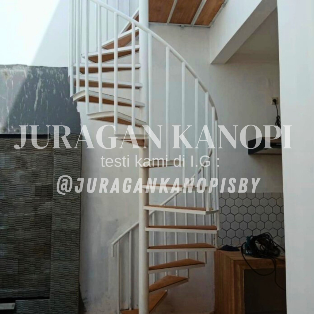 Tangga putar minimalis / tangga pijakan kayu murah surabaya