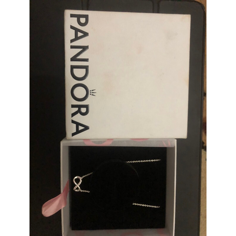 Kalung pandora