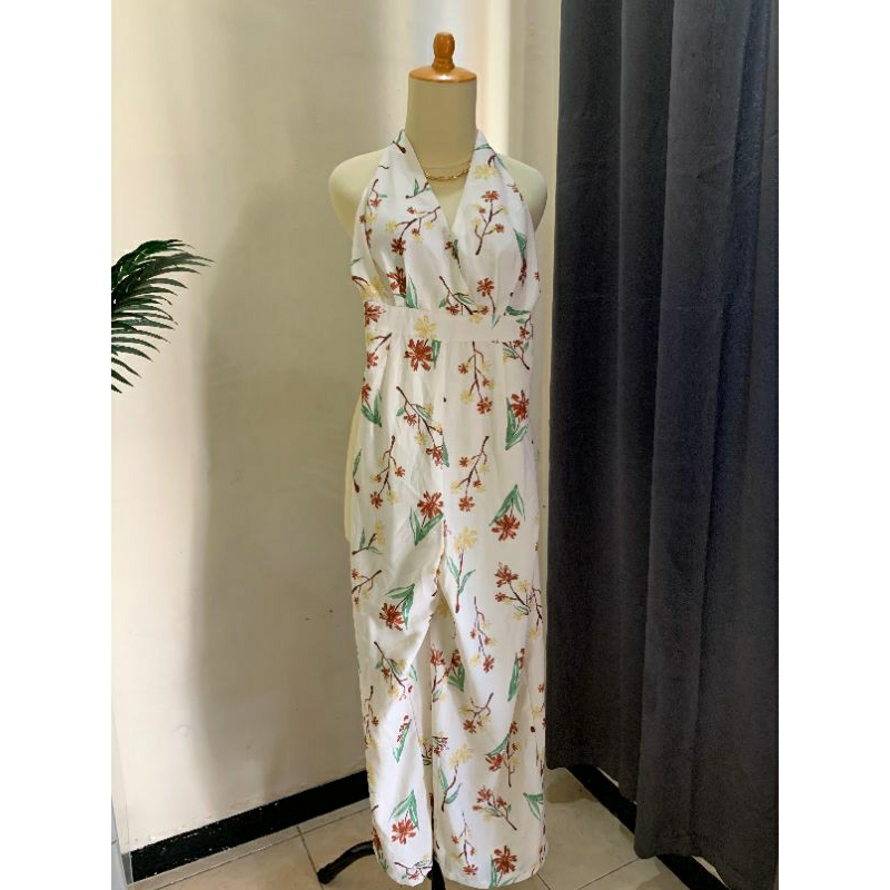 JUMPSUIT PANJANG MOTIF BUNGA