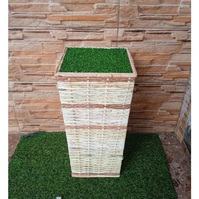 POT ROTAN ANYAM POT BUNGA PALSU