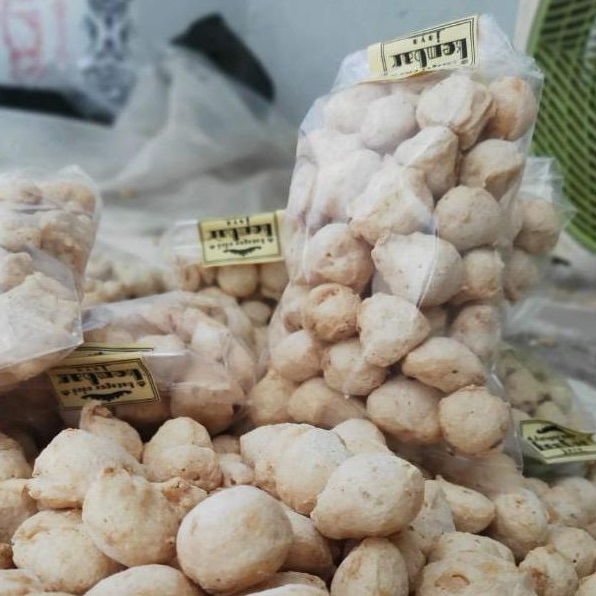 

Batagor mini kering Kembar Jaya isi 50pcs