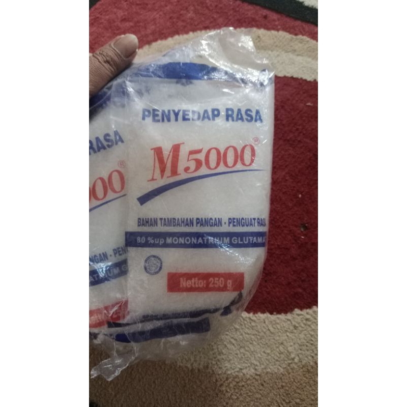 

micin penyedap rasa M5000 (250gr) isi 20 mangkok per mangkok isi 5pcs.