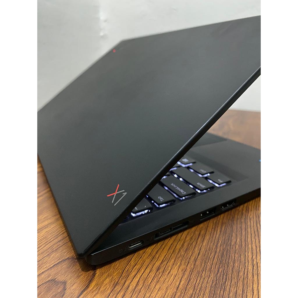 X1 Carbon Intel Core i7-7500U