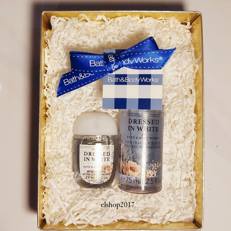 

BBW DRESSED IN WHITE TRAVELSIZE GIFT SET HAMPERS THE START OF A BEAUTIFUL ADVENTURE PEAR BLOSSOM IVORY GARDENIA SATIN WOODS