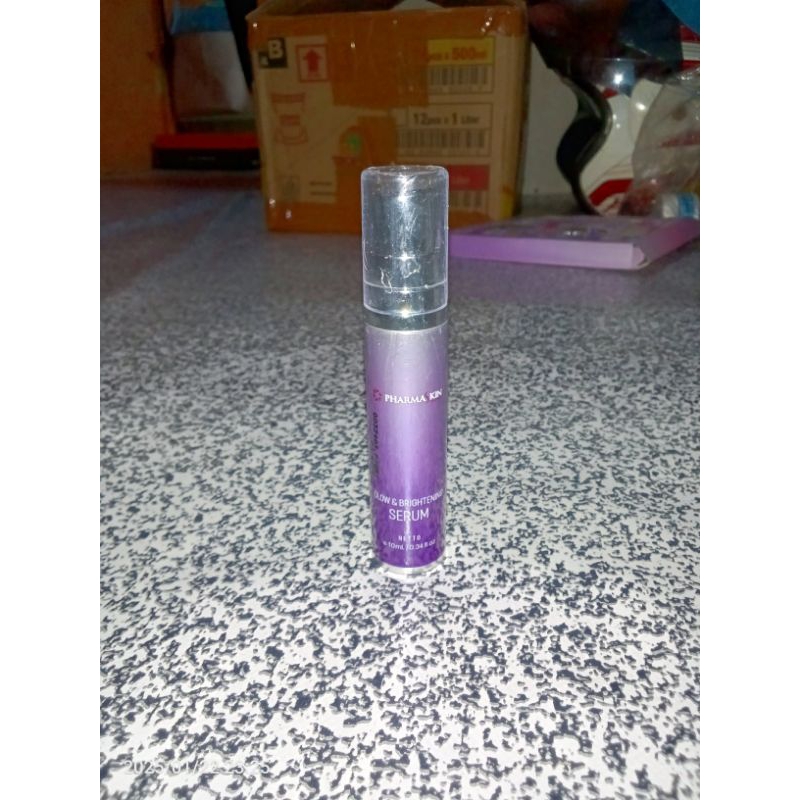 Pharmaskin glow&brightening serum