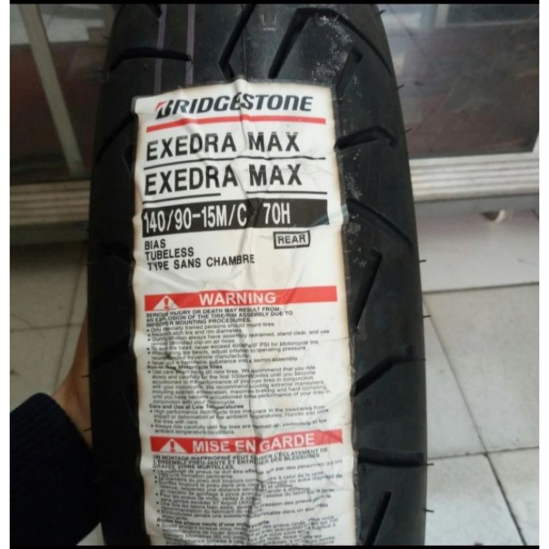 BAN LUAR BATTLAX BRIDGESTONE EXEDRA MAX UKURAN 140/90-15 TUBELESS