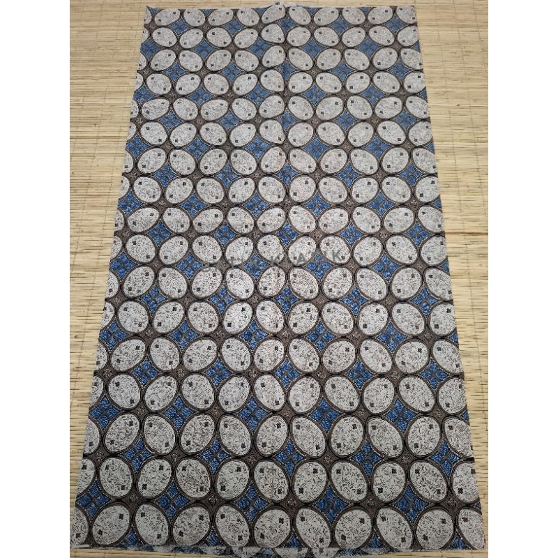 batik klasik motif kawung / batik motif kawung