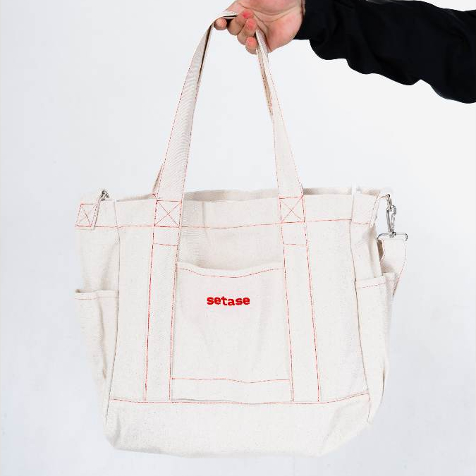 SETASE - Tas Tote Bag Canvas Warna Putih Unisex / Tote Bag Pria / Tote Bag Wanita