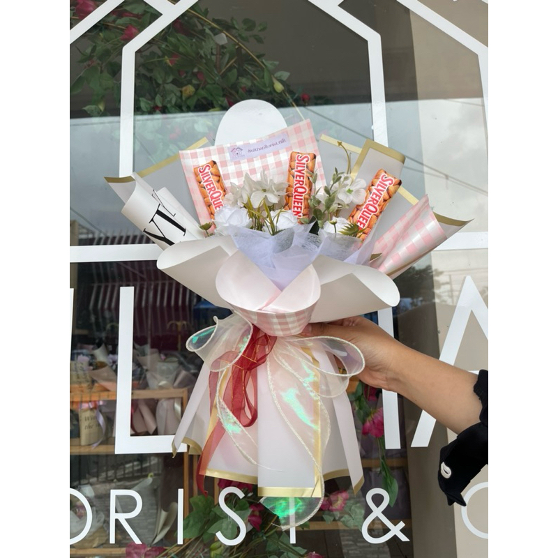 

Buket pinky Silverqueen