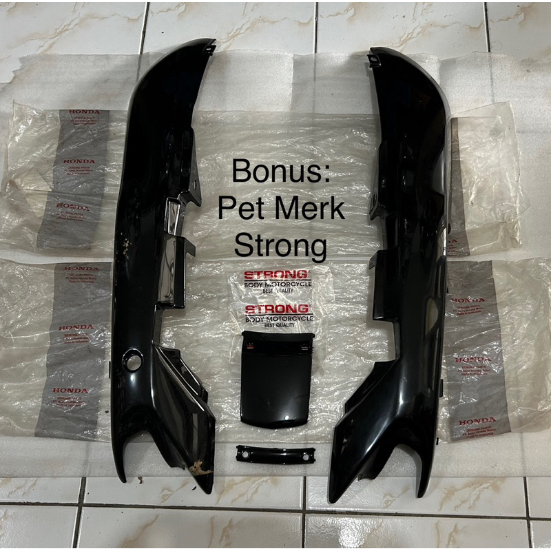 Cover Body Sabit Astrea Grand Legenda Original Gading