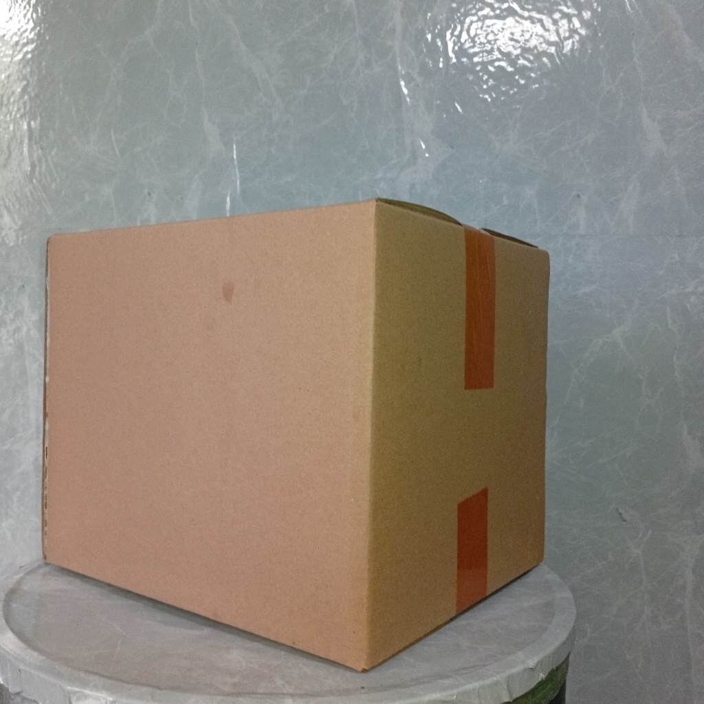 

kardus ukuran 30x25x20 cm bahan kraft tebal c flute