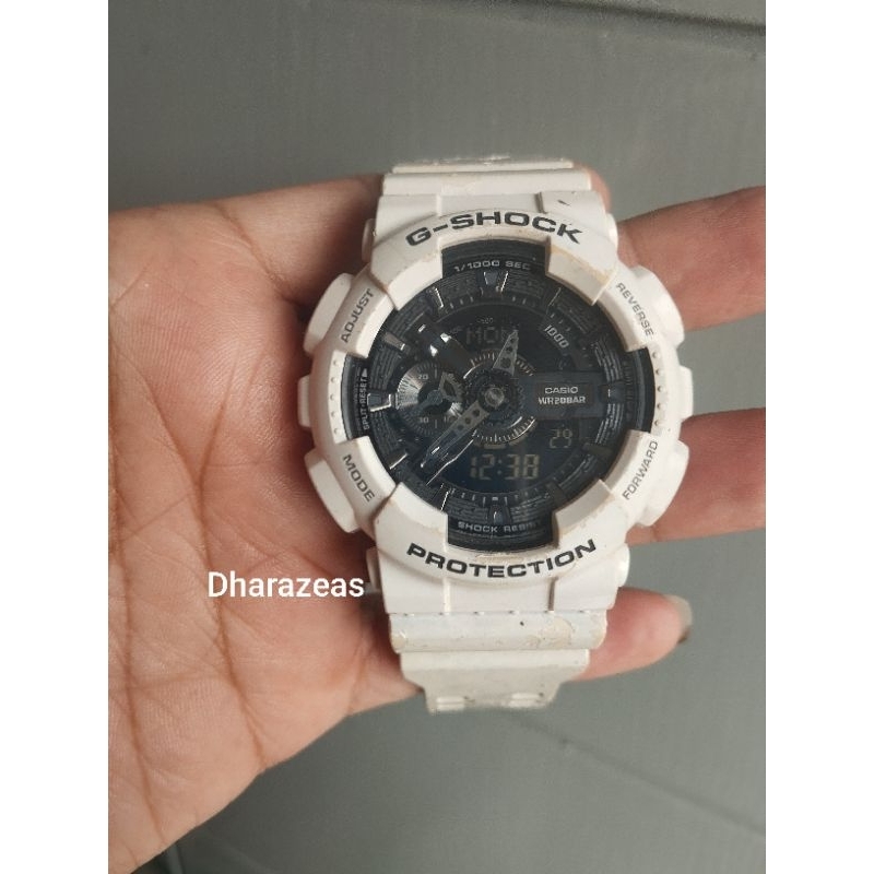 Jam Casio G Shock Gshock GA-110GW GA 110 GA110 second bekas