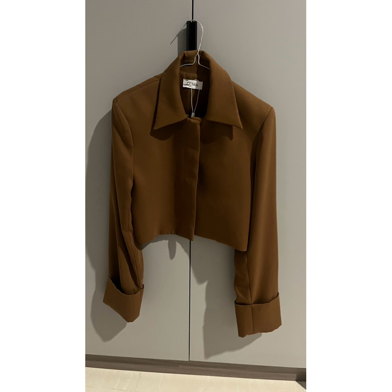 duma frank cropped blazer