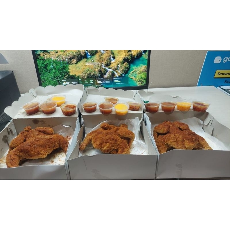 

Ayam goreng paket (gorpek) katsu