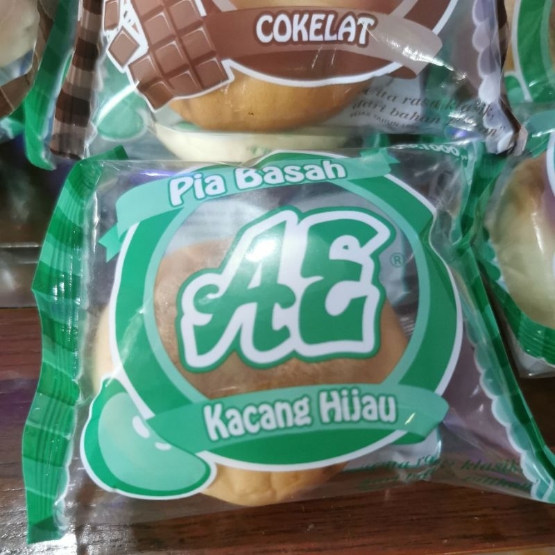 

Pia basah AE 1pack isi 10 pc rasa kacang hijau