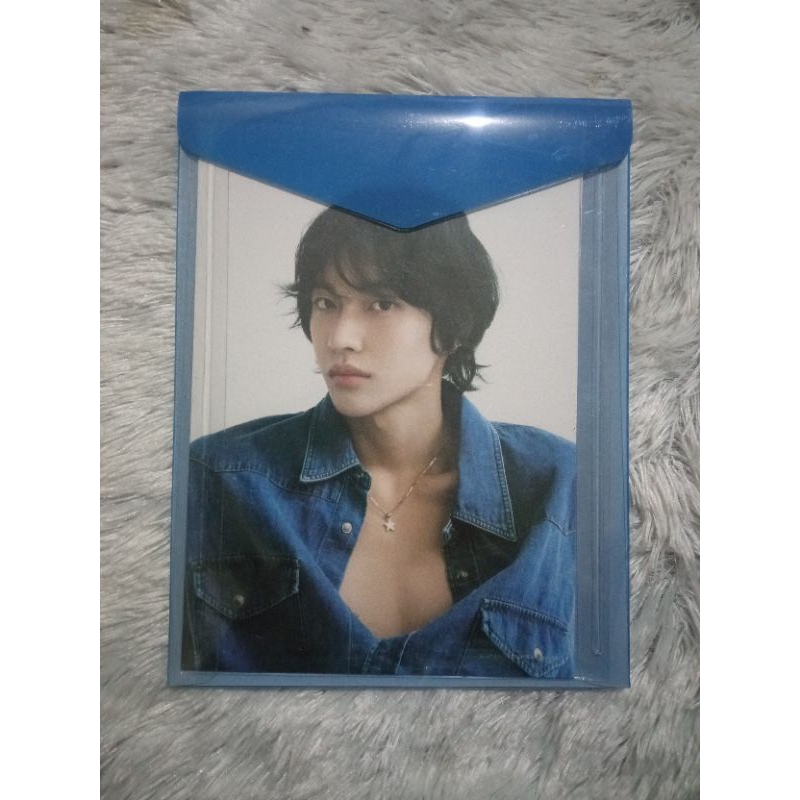 

RIIZE WONBIN POSTCARD