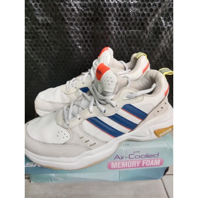 sepatu tennis 40 second