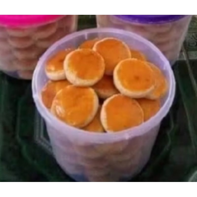 

Kue Kacang toples