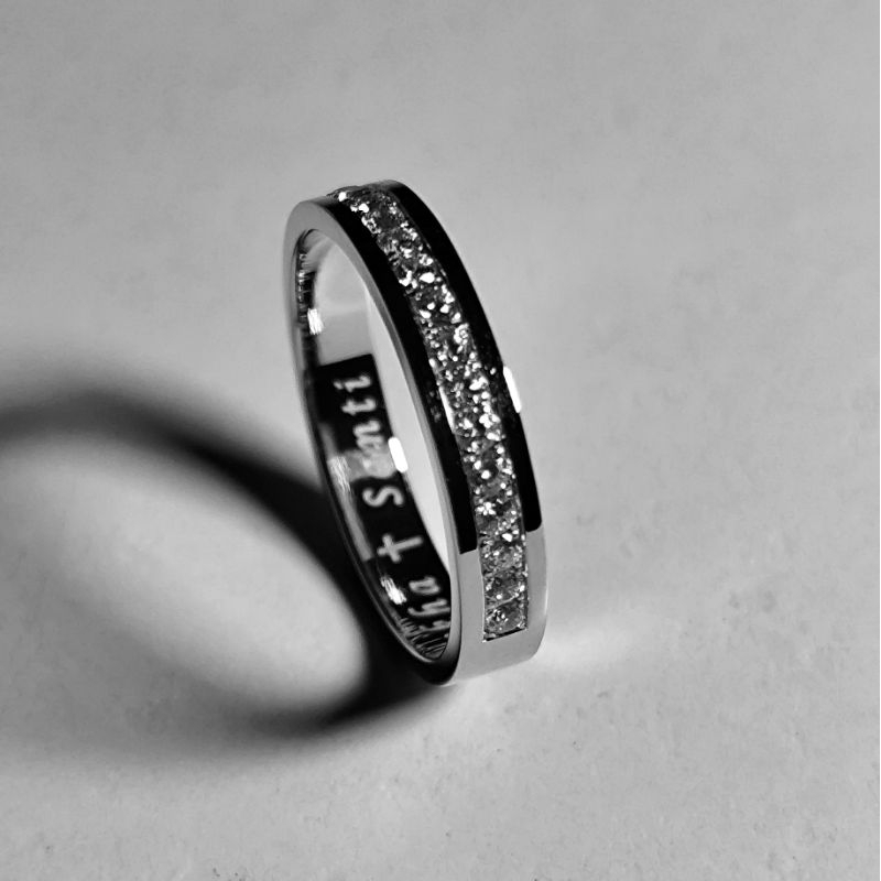 CINCIN EMAS CINCIN PALLADIUM CINCIN PLATINUM CICIN SILVER CINCIN PERAK CICIN NIKAH CINCIN COUPLE CIN