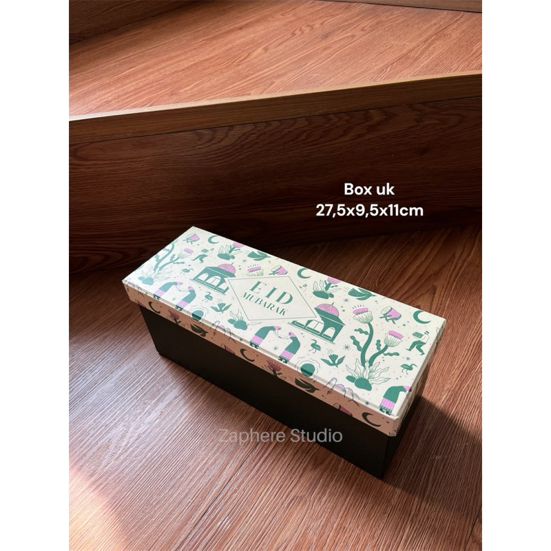 

Ready Stock - Box Lebaran uk 27,5 x 9,5 x 11cm